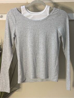 Abercrombie Kids Gray Long Sleeve Ribbed Shirt with White Tank Top Layered 15/16